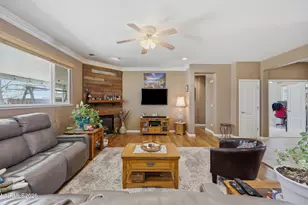 115 Creekside Dr, Dayton, NV 89403 - Photo 8