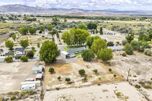 79 W Tucker Ln, Yerington, NV 89447 - Photo 34