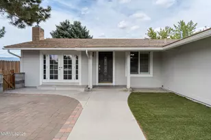 2 Hazelwood Ct, Carson City, NV 89701 - Photo 2