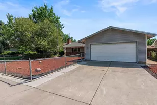 195 York Wy, Sparks, NV 89431 - Photo 8