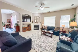 1328 Rouge River Rd, Fernley, NV 89408 - Photo 10
