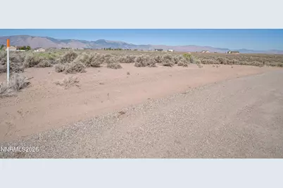 201 W Sierra View Drive, Smith Valley, NV 89430 - Photo 4