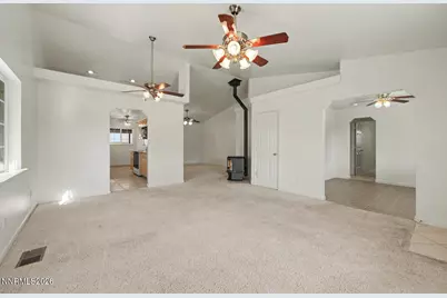 717 Noel Lane, Fallon, NV 89406 - Photo 2