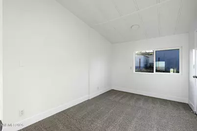 230 Medgar Avenue, Reno, NV 89506 - Photo 18