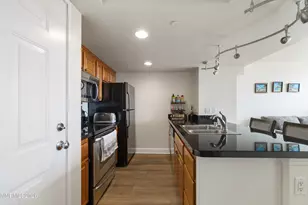 450 N Arlington Ave, Reno, NV 89503 - Photo 4