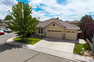 7439 Minkler Ct, Sparks, NV 89436 - Photo 62