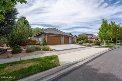 7365 Silver King Drive, Sparks, NV 89436 - Photo 4