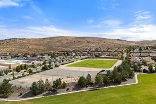 18671 Village Center Dr, Reno, NV 89508 - Photo 38