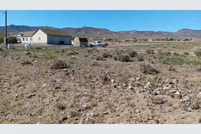 12460 Seneca Road, Stagecoach, NV 89429 - Photo 2