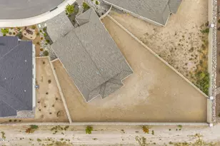 556 Alfalfa Flds Ln, Reno, NV 89521 - Photo 22