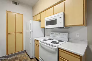 6850 Sharlands Ave, Reno, NV 89523 - Photo 12