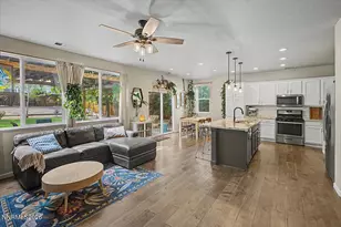 866 N University Park Loop, Reno, NV 89512 - Photo 4