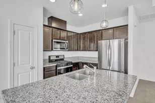 2018 Cradle Mountain Dr, Reno, NV 89523 - Photo 6
