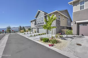 2018 Cradle Mountain Dr, Reno, NV 89523 - Photo 28