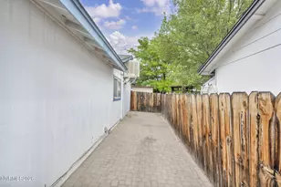 1516 Lindsay Ln, Carson City, NV 89706 - Photo 8