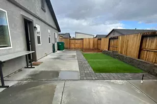 647 Osino Dr, Reno, NV 89506 - Photo 14