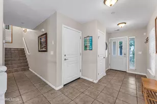 1142 Harbour Cove Ct, Sparks, NV 89434 - Photo 2
