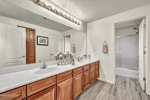 10770 Clear Vista Dr, Reno, NV 89521 - Photo 28
