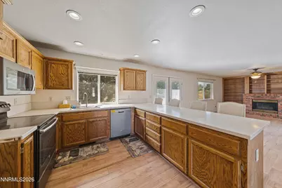 2872 Sierra Manor Drive, Minden, NV 89423 - Photo 18