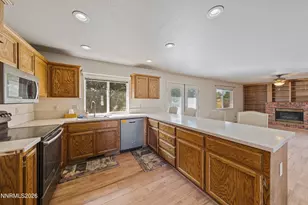 2872 Sierra Manor Dr, Minden, NV 89423 - Photo 18