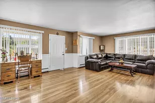 724 W 5th St, Carson City, NV 89703 - Photo 2
