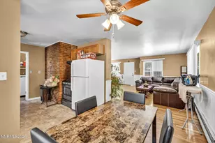 724 W 5th St, Carson City, NV 89703 - Photo 6