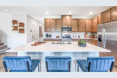 622 Fraser Loop, Dayton, NV 89403 - Photo 8