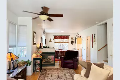 595 Warren Court, Reno, NV 89509 - Photo 2