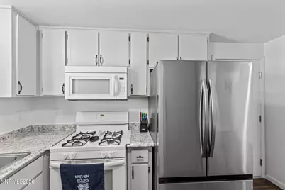 229 Gordon Lane, Dayton, NV 89403 - Photo 8