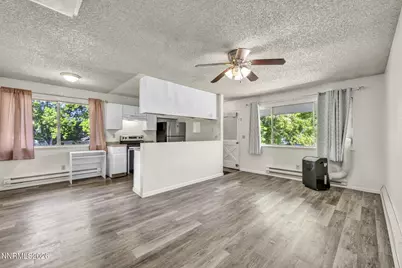 705 Jamaica Avenue #APT 4, Reno, NV 89502 - Photo 6
