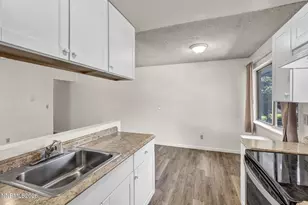 705 Jamaica Ave, Reno, NV 89502 - Photo 10