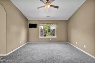 9825 Suncrest Dr, Reno, NV 89506 - Photo 30