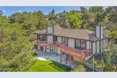 2045 Driscoll Drive, Reno, NV 89509 - Photo 8