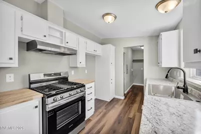 4962 Newport Court, Reno, NV 89506 - Photo 2