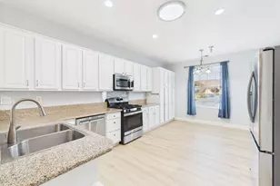 10443 Summershade Ln, Reno, NV 89521 - Photo 12
