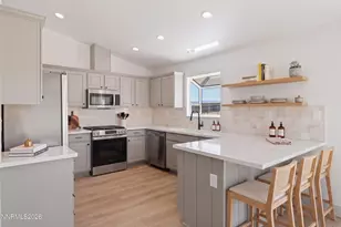 485 Veronica Ct, Sparks, NV 89436 - Photo 12