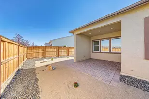 7348 Oakmont Ln, Sparks, NV 89436 - Photo 12