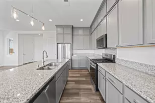 7348 Oakmont Ln, Sparks, NV 89436 - Photo 8
