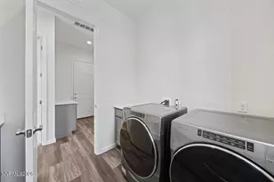 7348 Oakmont Ln, Sparks, NV 89436 - Photo 20