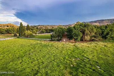 110 Juniper Hill Road, Reno, NV 89519 - Photo 4