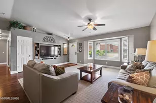 920 Mercedes Dr, Sparks, NV 89441 - Photo 8