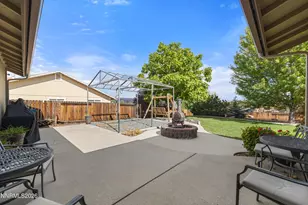 920 Mercedes Dr, Sparks, NV 89441 - Photo 24