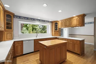 1470 Joshua Drive, Reno, NV 89509 - Photo 12