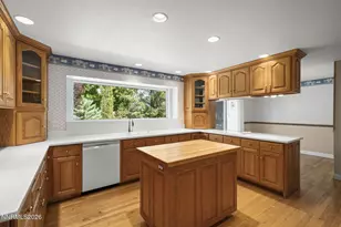 1470 Joshua Dr, Reno, NV 89509 - Photo 12