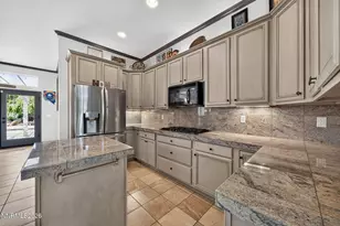 11825 Anthem Dr, Sparks, NV 89441 - Photo 18