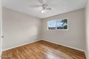 1700 Oxford Ave, Sparks, NV 89431 - Photo 14