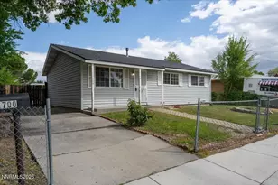 1700 Oxford Ave, Sparks, NV 89431 - Photo 24