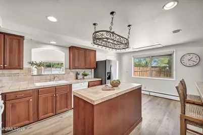 919 Arrowhead Drive, Carson City, NV 89706 - Photo 16