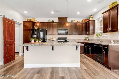 1940 Dark Horse Road #Unit   B, Reno, NV 89521 - Photo 14