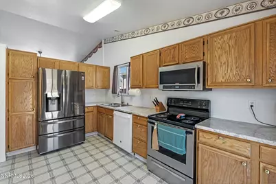 6449 Hatteras Court, Sun Valley, NV 89433 - Photo 18